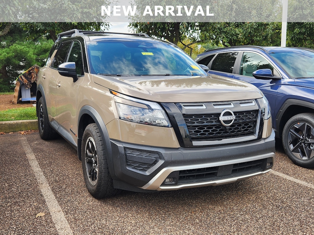 Used 2024 Nissan Pathfinder Rock Creek SUV