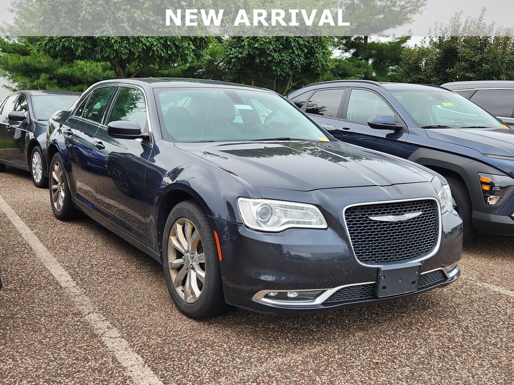 Used 2016 Chrysler 300 Limited Sedan
