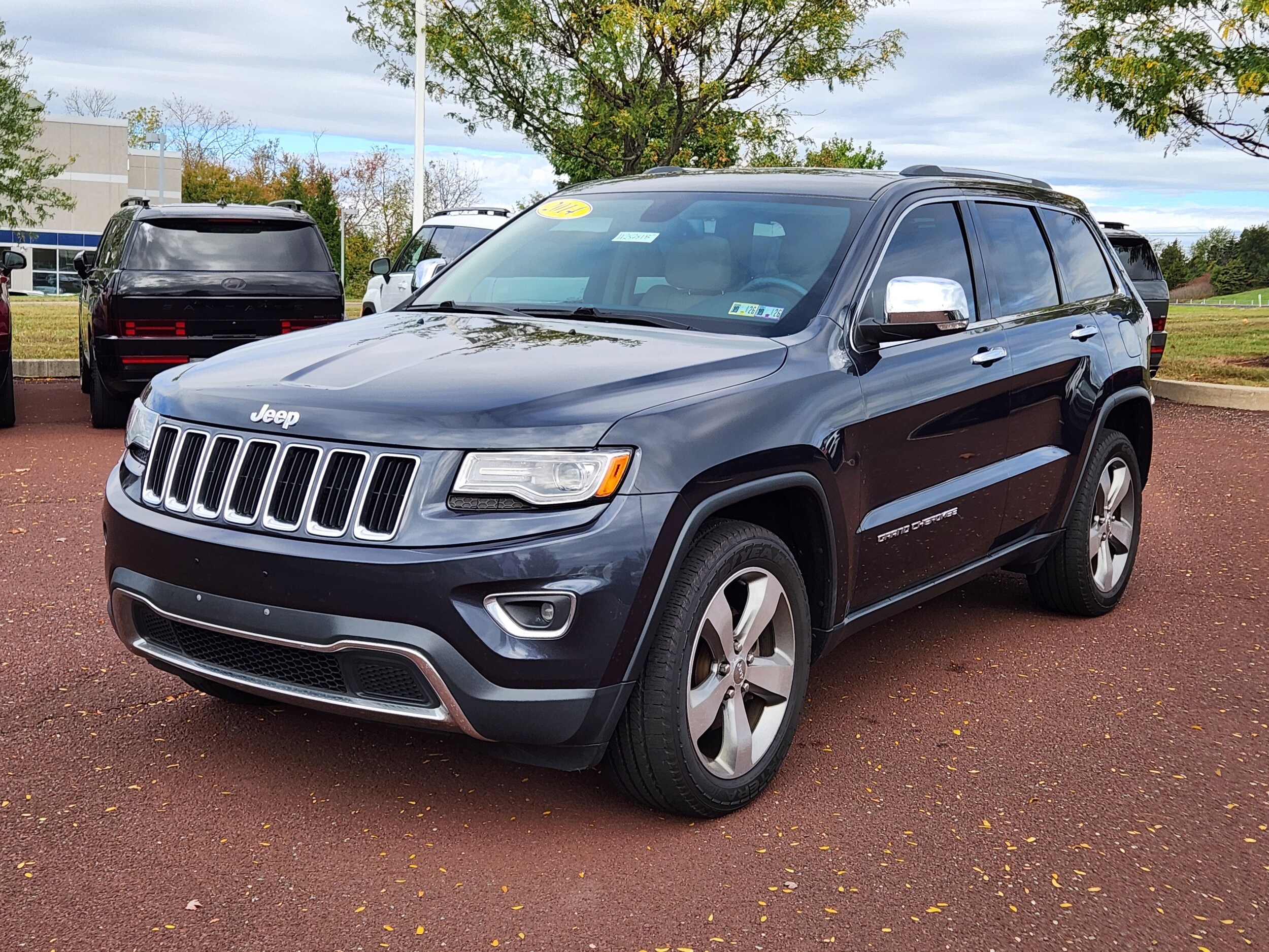 2014 Jeep Grand Cherokee Limited photo 2