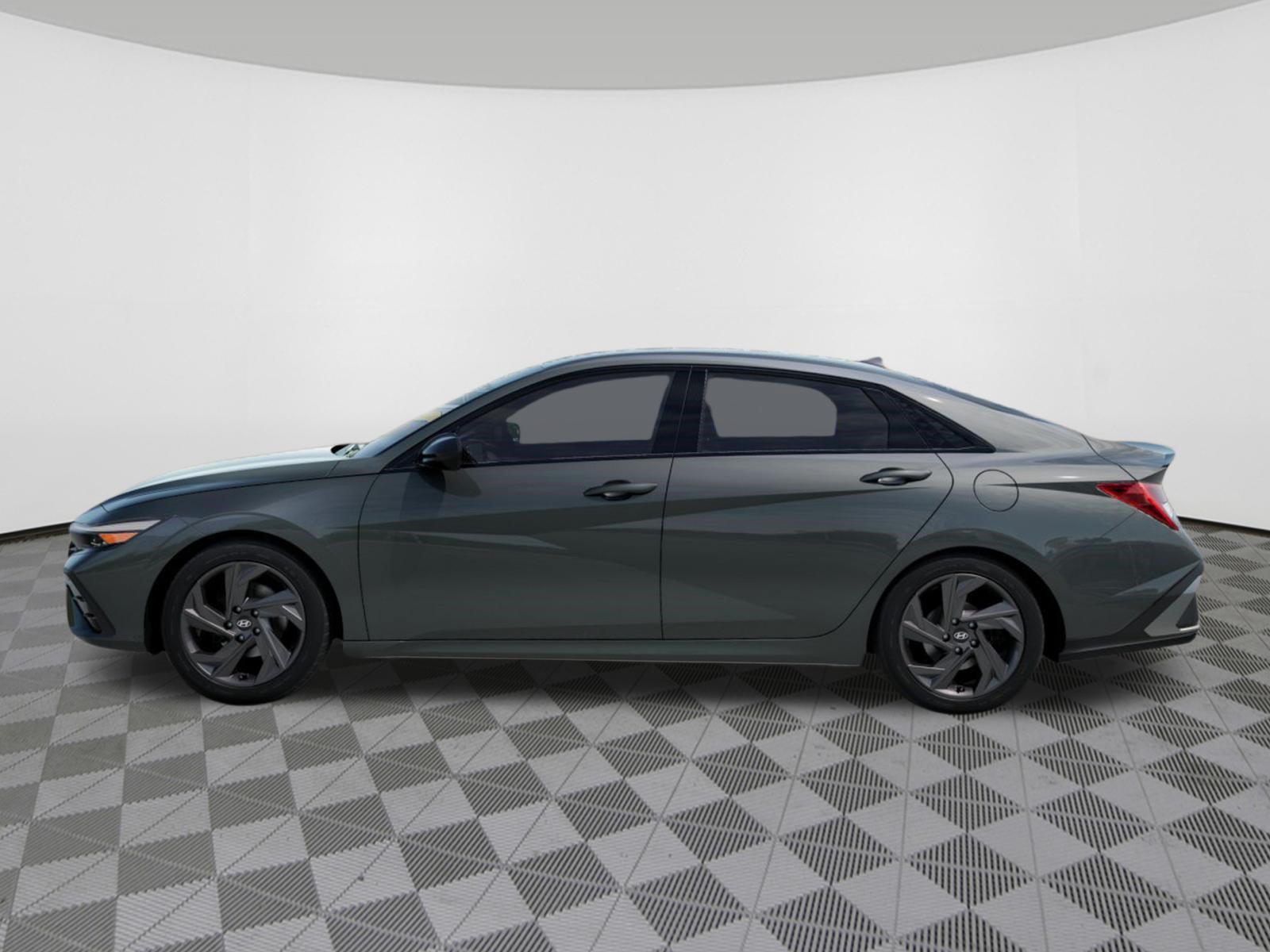 New 2026 Hyundai Elantra SEL Sport Plus Sedan