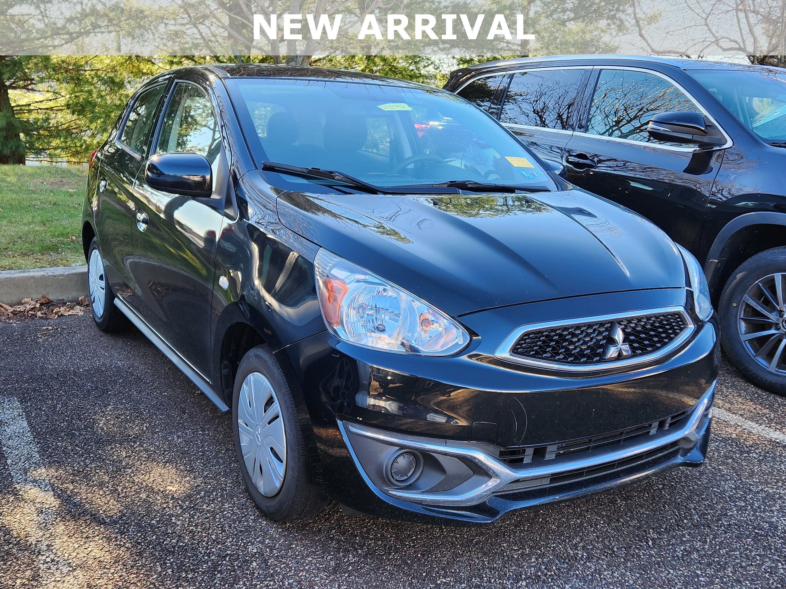 2020 Mitsubishi Mirage ES's photo