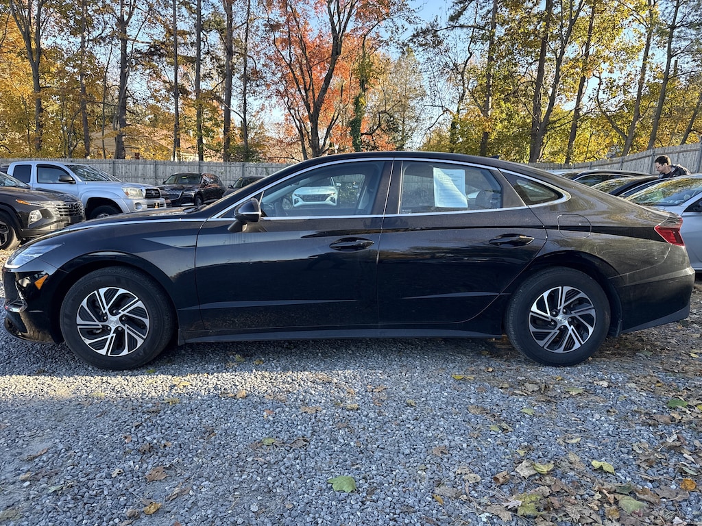 Used 2023 Hyundai Sonata Hybrid Blue Sedan