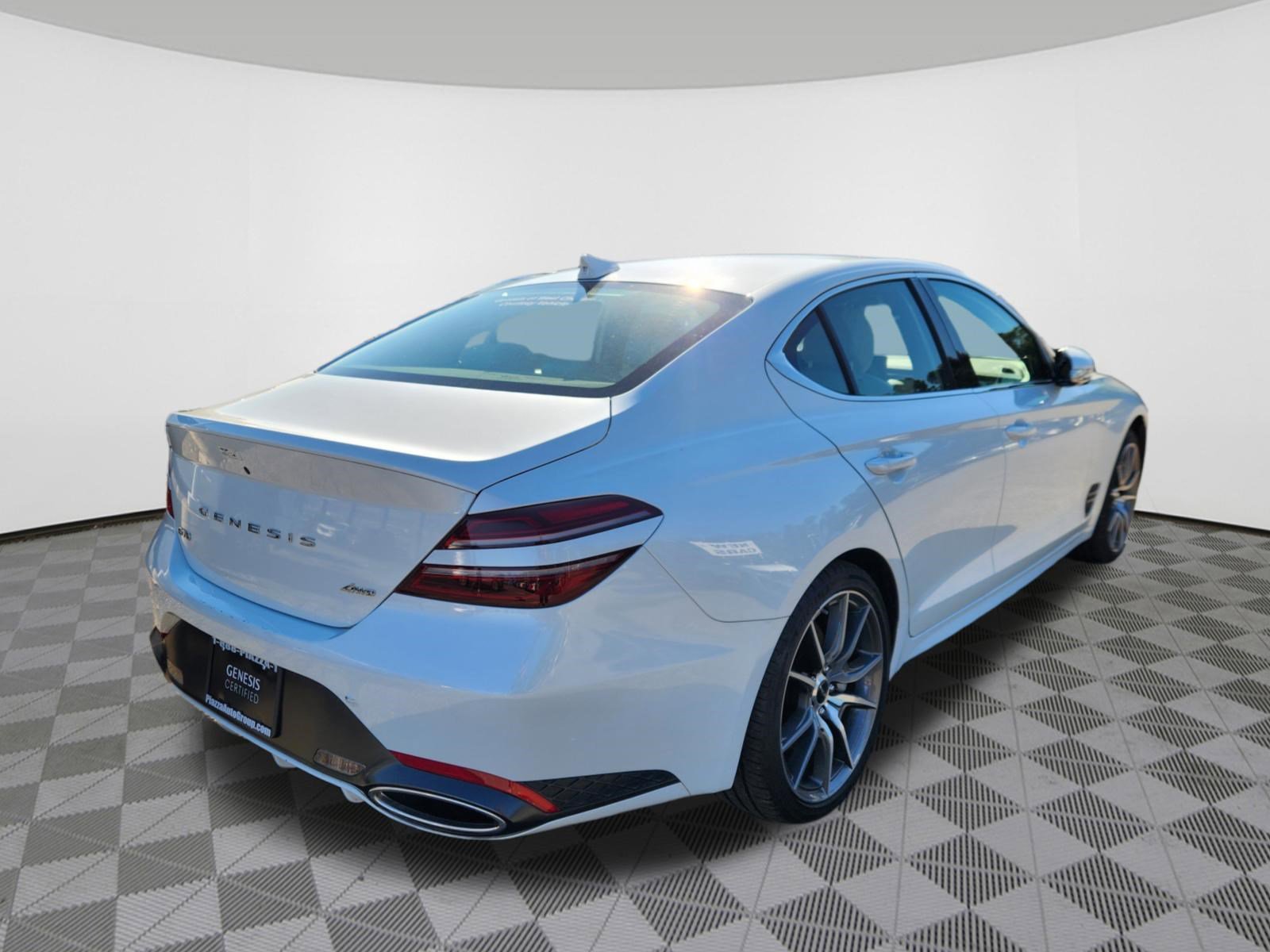 2025 Genesis G70 2.5T photo 4