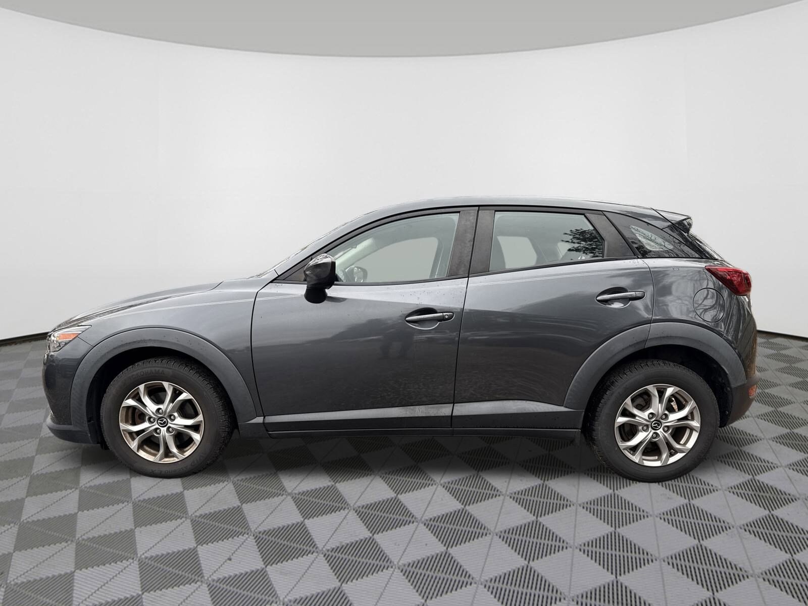 2017 Mazda CX-3 Sport photo 4