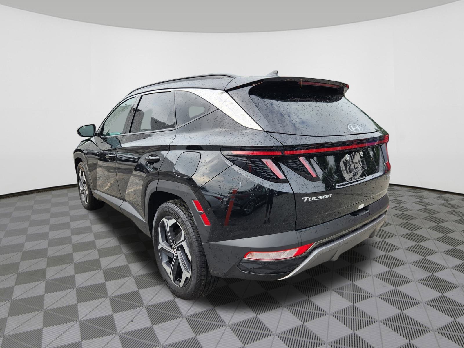 2024 Hyundai Tucson Hybrid Limited photo 3