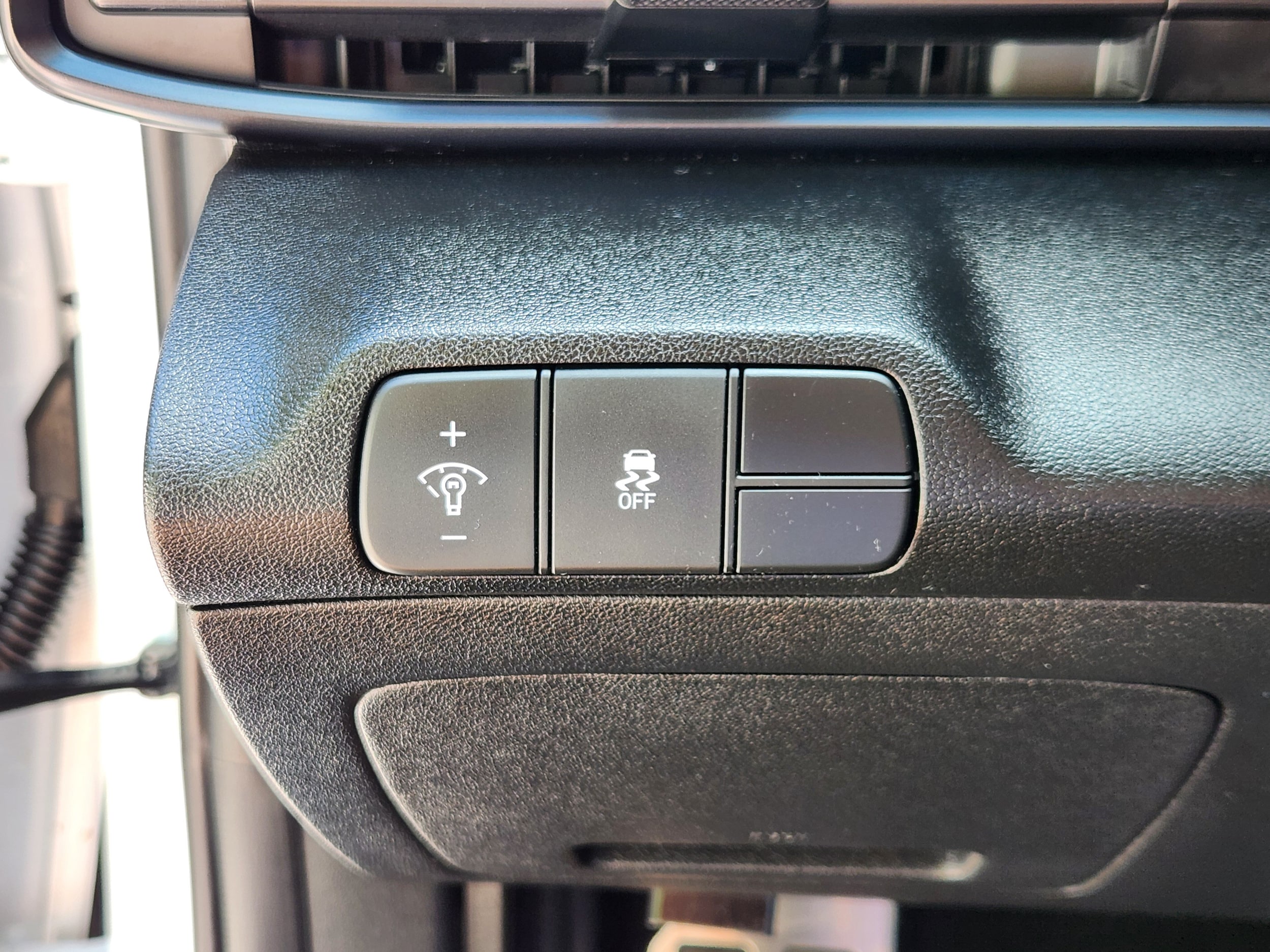 2025 Hyundai Elantra SEL - Photo 23