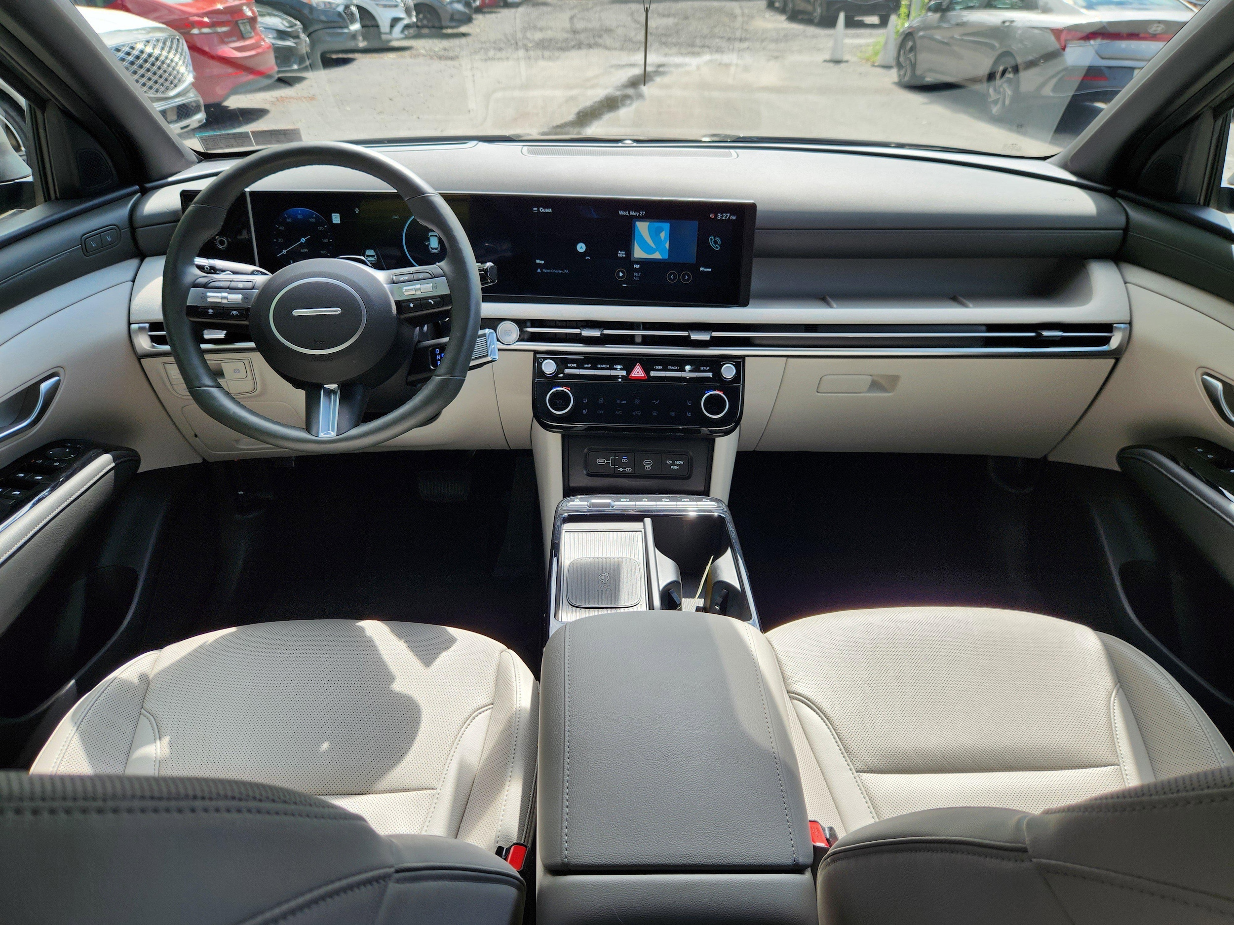 2025 Hyundai Tucson Limited - Photo 8