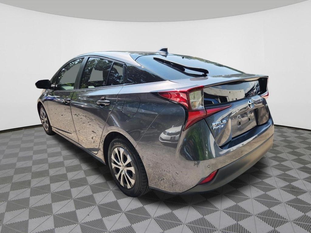 Used 2022 Toyota Prius Hatchback