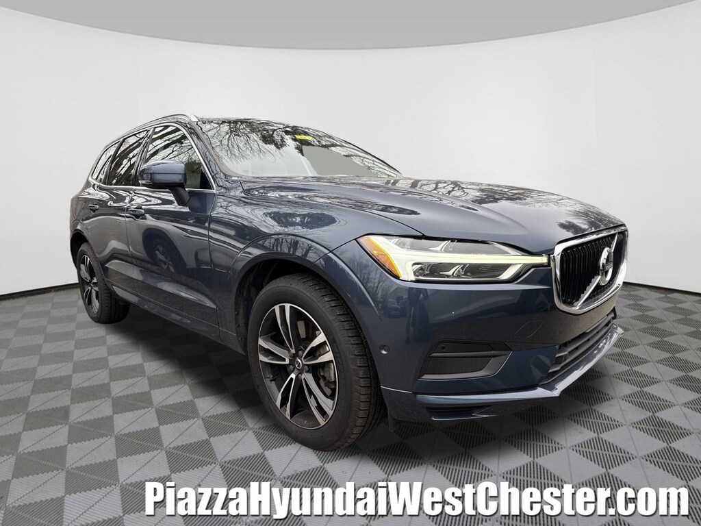 Used 2018 Volvo XC60 T6 AWD Momentum SUV