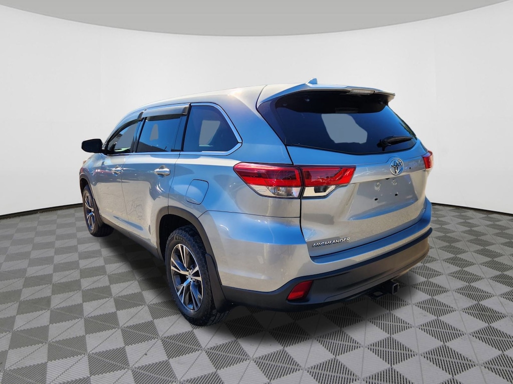Used 2019 Toyota Highlander SUV