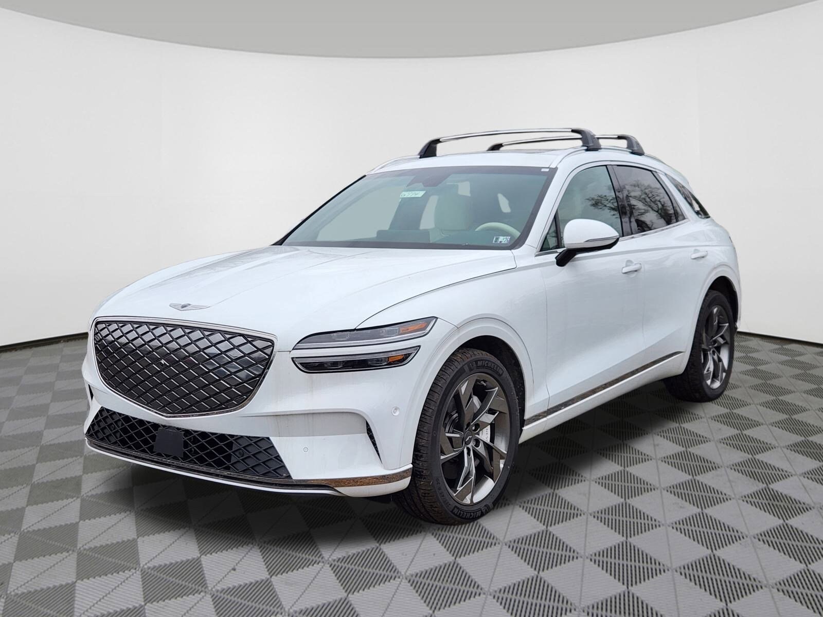 2025 Genesis Electrified GV70 Prestige photo 2