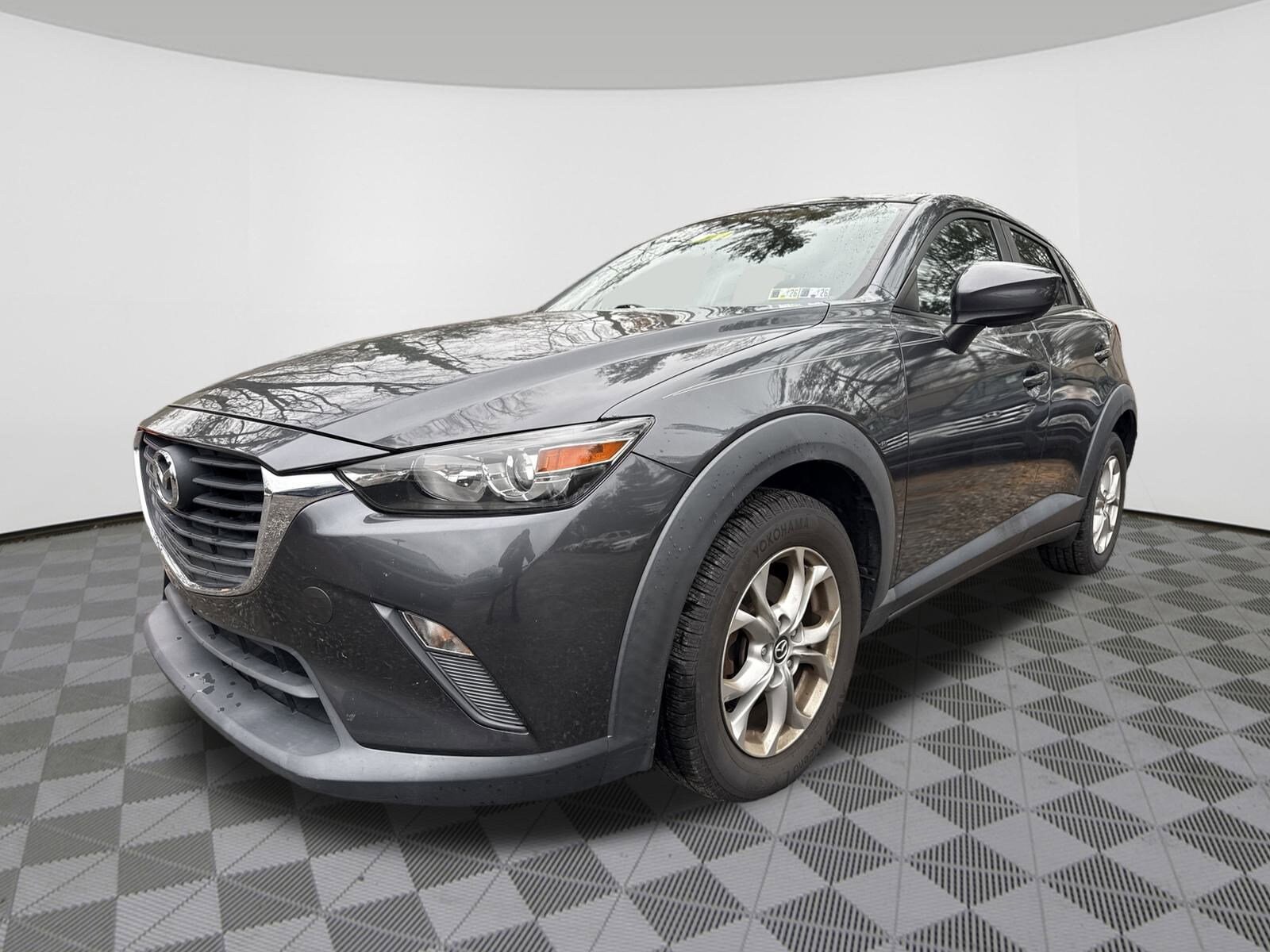 2017 Mazda CX-3 Sport photo 3