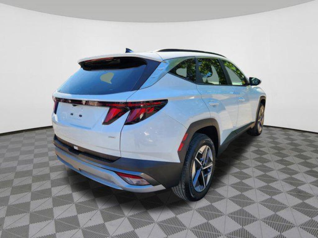 New 2025 Hyundai Tucson SEL AWD SUV