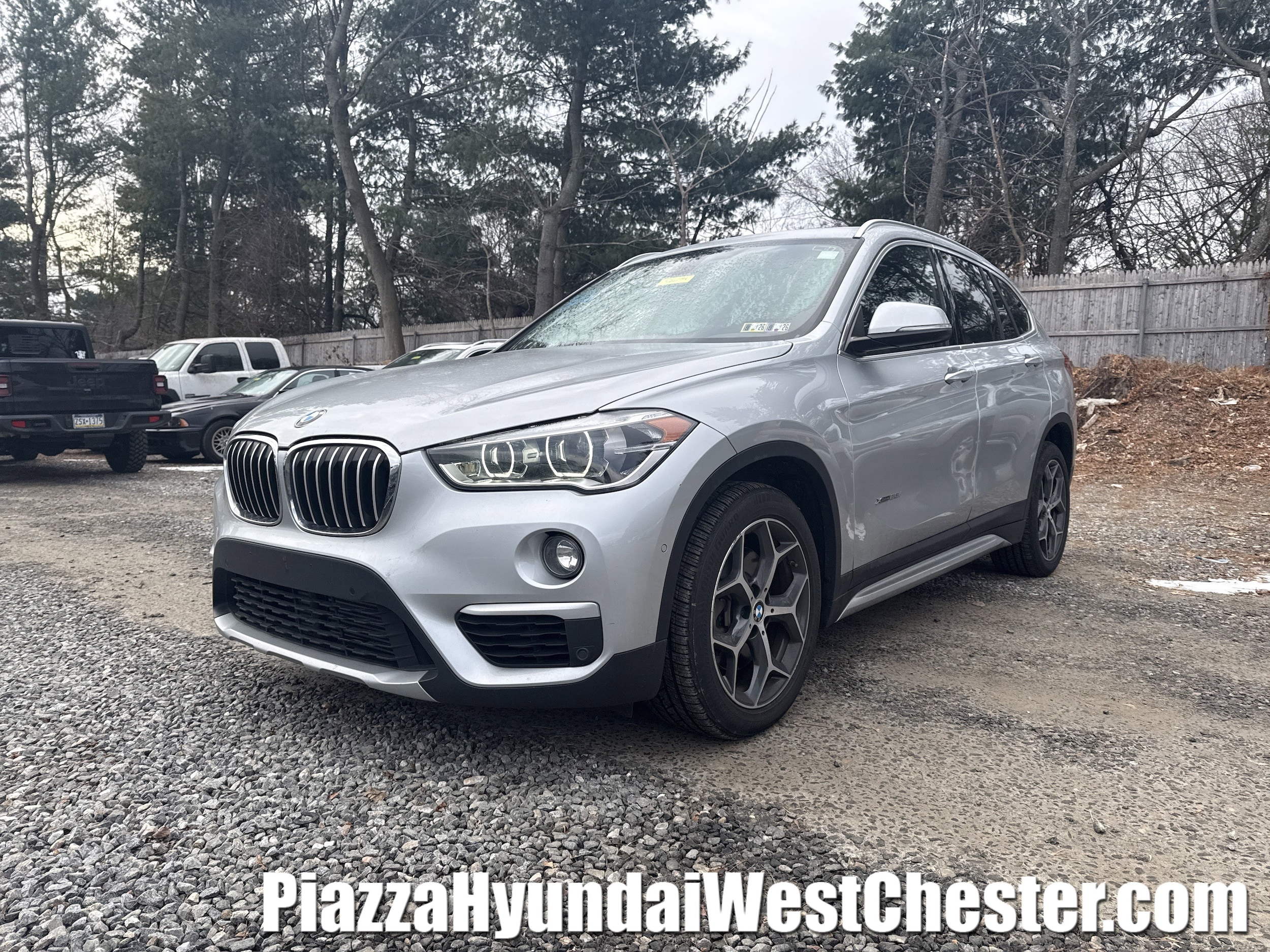 2017 BMW X1 28i's photo