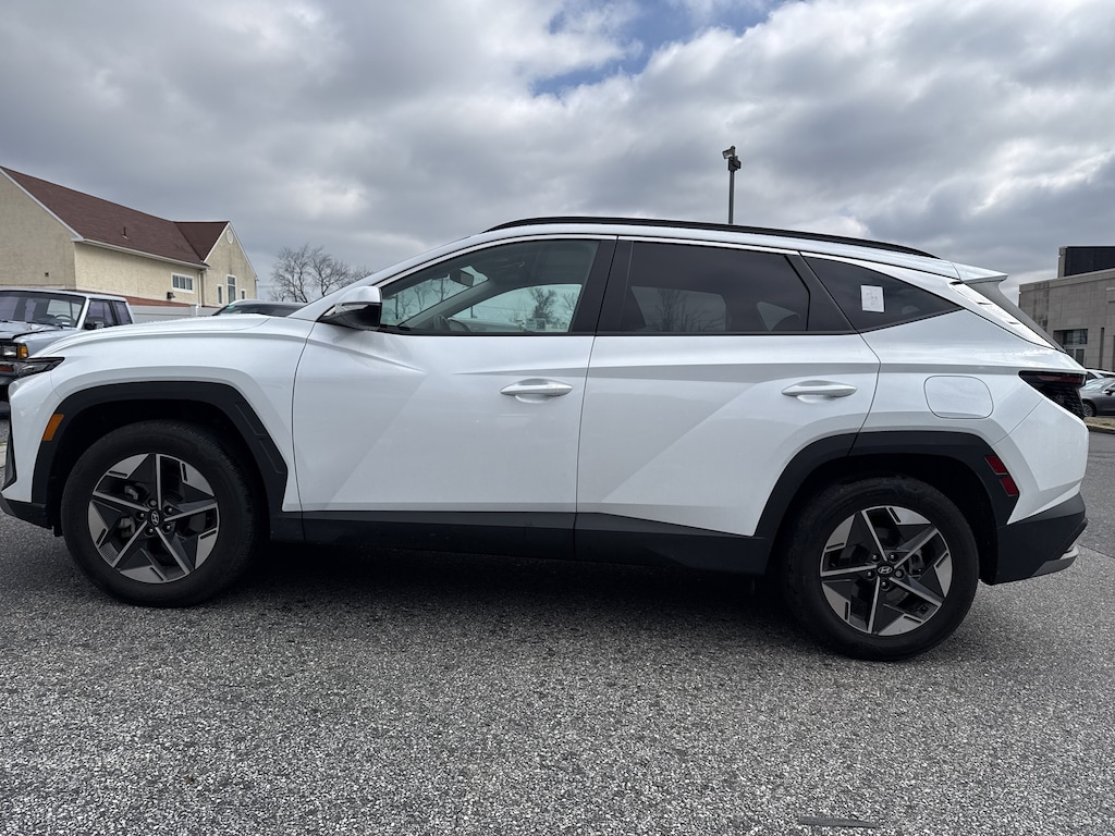Used 2025 Hyundai Tucson Hybrid SEL Convenience SUV