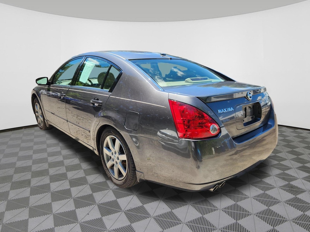 Used 2005 Nissan Maxima 3.5 SE Sedan