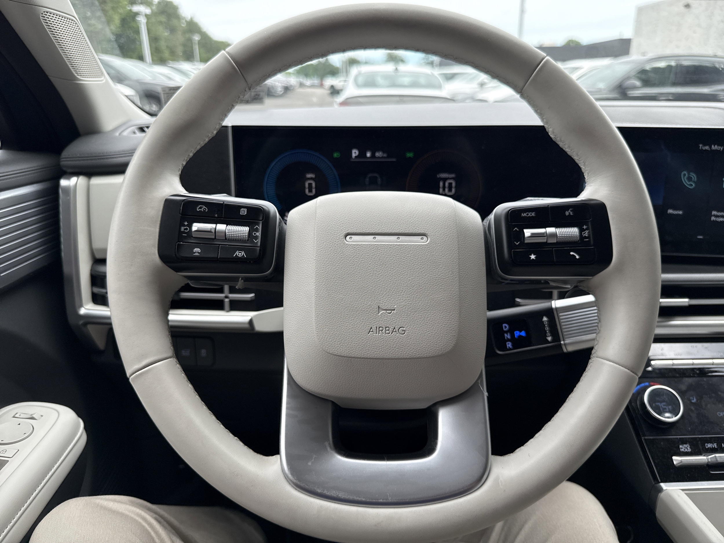 2025 Hyundai Santa Fe SEL - Photo 13