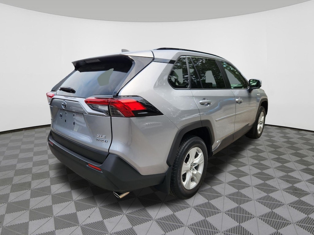 Used 2020 Toyota RAV4 Hybrid XLE SUV