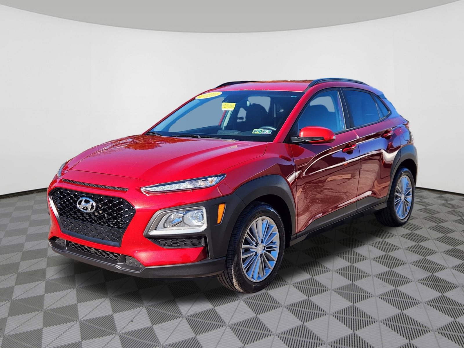 2020 Hyundai Kona SEL photo 2