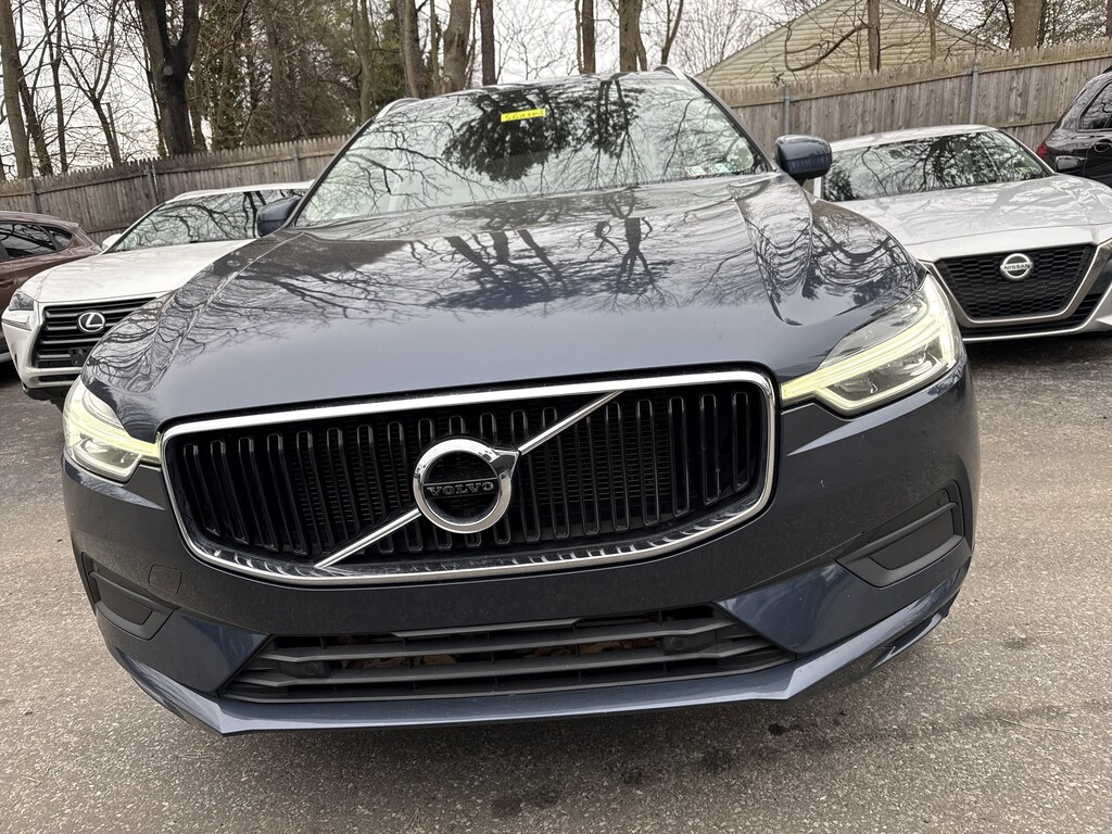 Used 2018 Volvo XC60 T6 AWD Momentum SUV