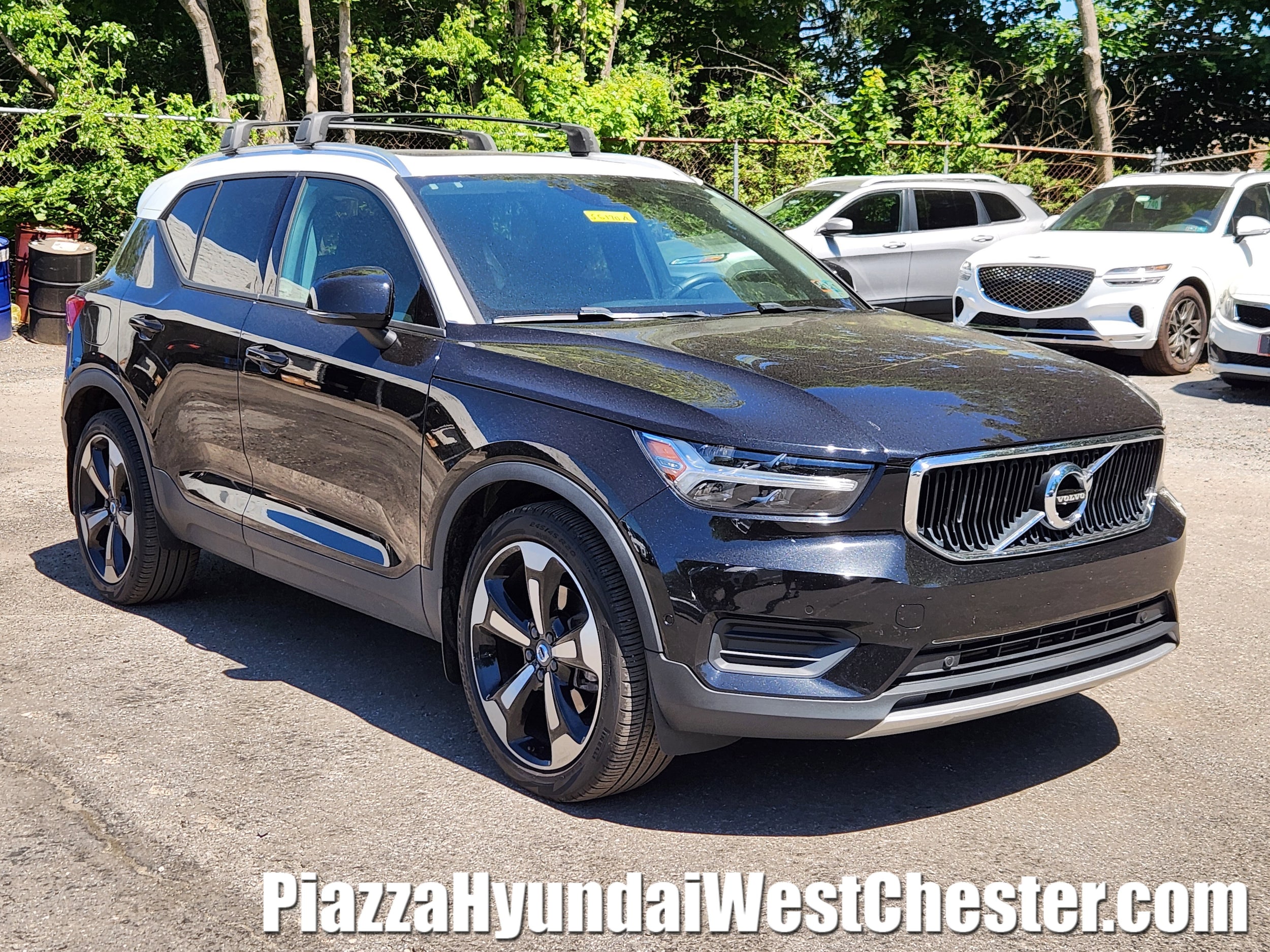 2019 Volvo XC40 T5 Momentum AWD's photo