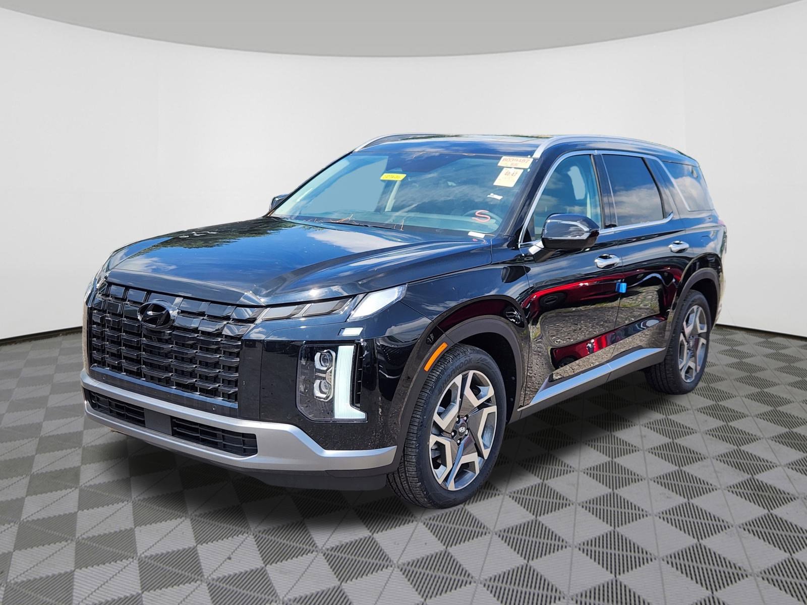 2025 Hyundai Palisade SEL photo 2