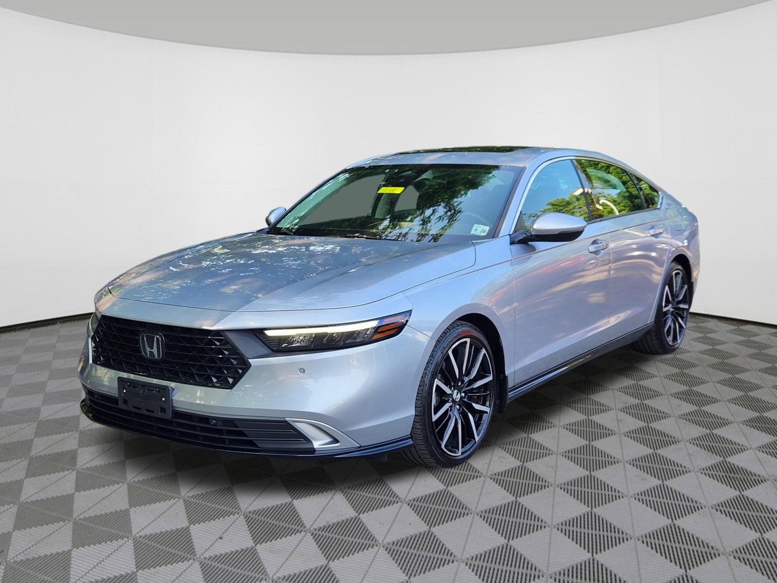 Used 2023 Honda Accord Hybrid Touring with VIN 1HGCY2F80PA028952 for sale in West Chester, PA