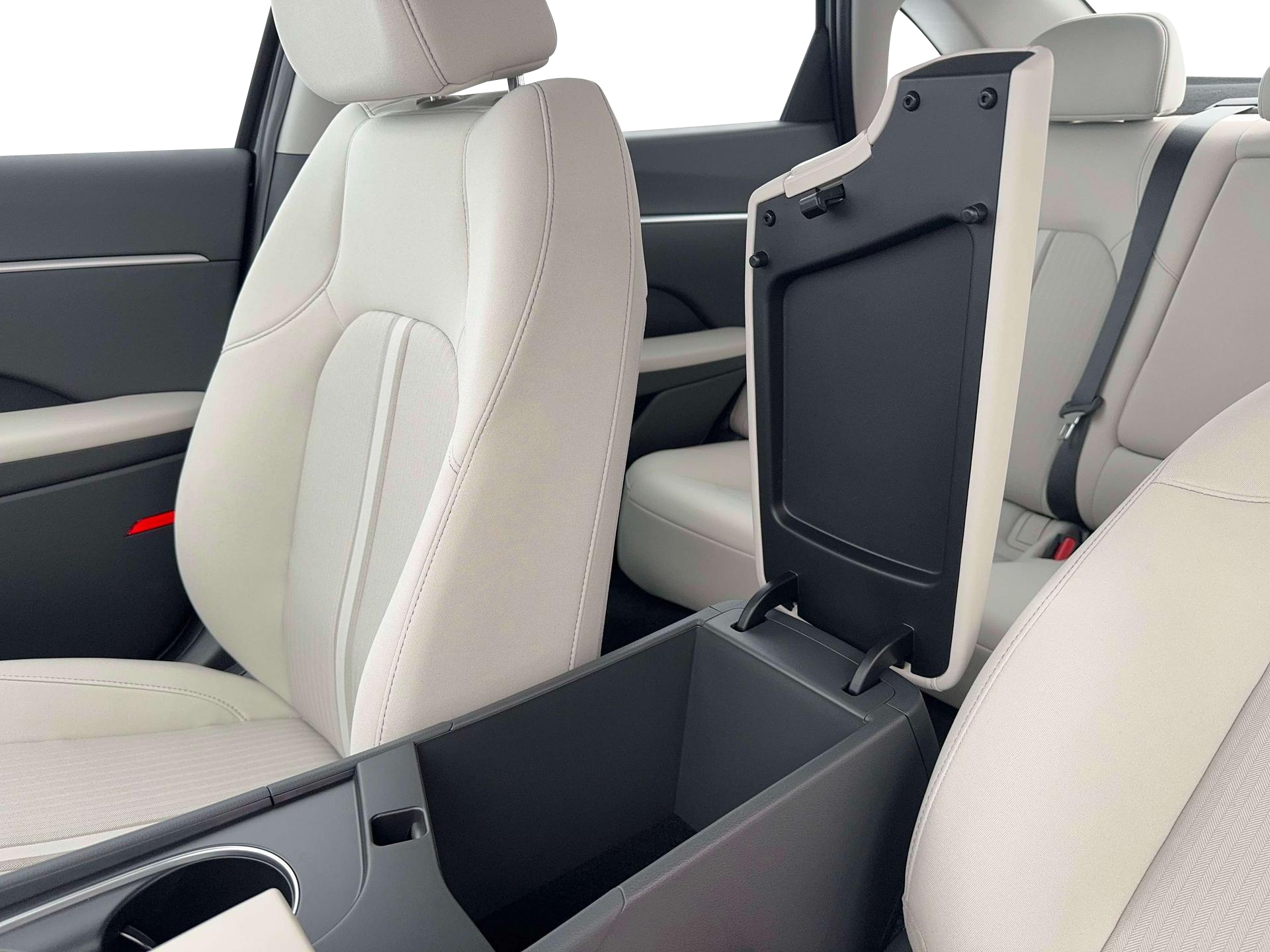 2026 Hyundai Sonata SEL - Photo 18