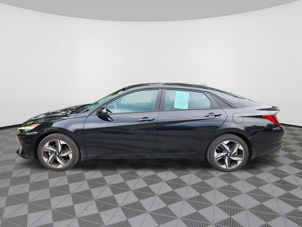 Certified 2023 Hyundai Elantra SEL Sedan