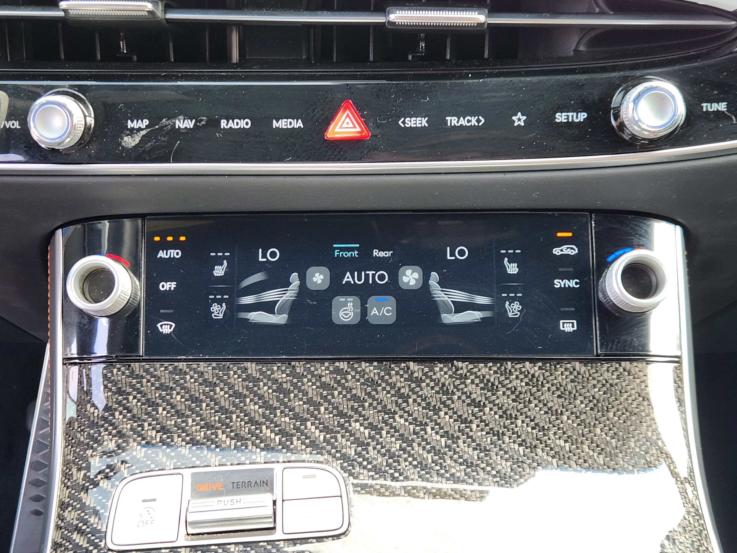 2026 GENESIS GV70 Sport Prestige - Photo 22