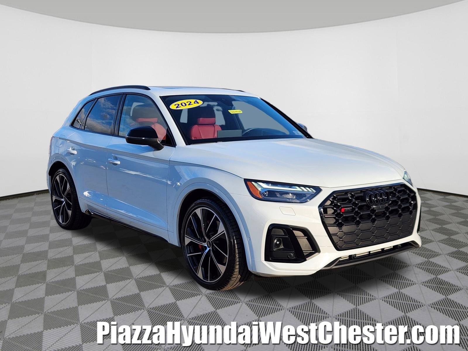 2024 Audi SQ5 Prestige's photo