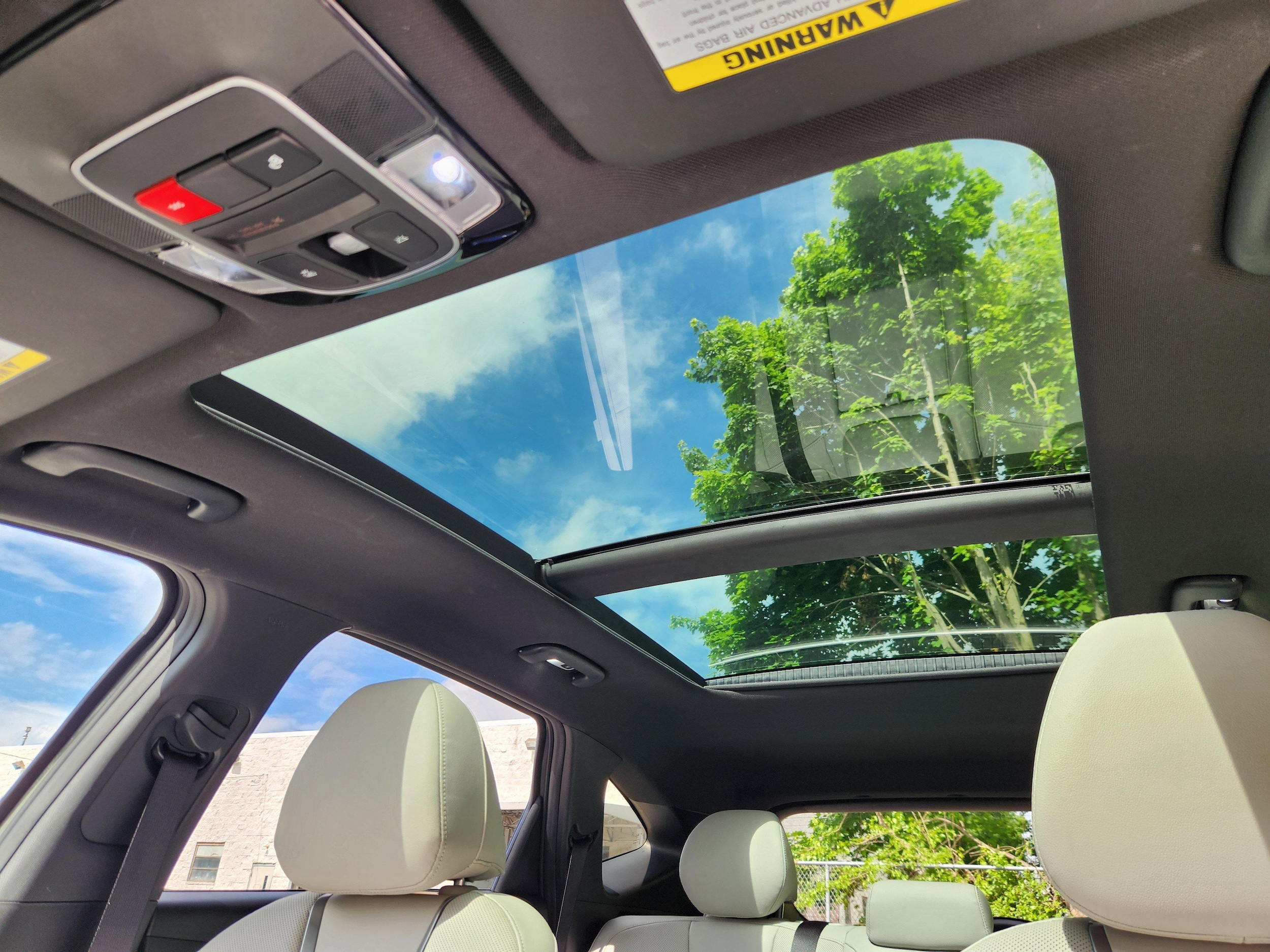 2025 Hyundai Tucson Limited - Photo 16