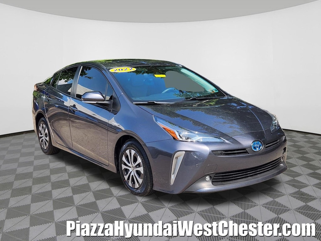 Used 2022 Toyota Prius Hatchback
