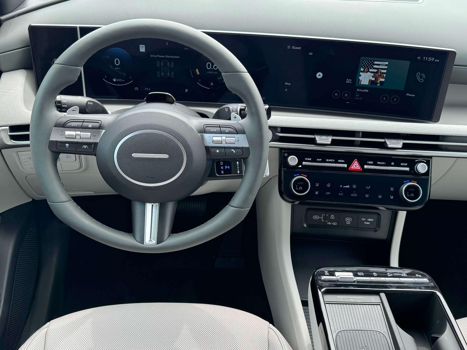 2025 Hyundai Tucson Limited - Photo 17