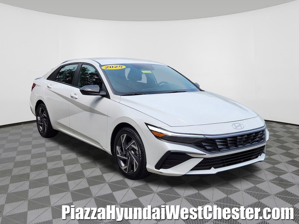Certified 2025 Hyundai Elantra SEL Sport Sedan