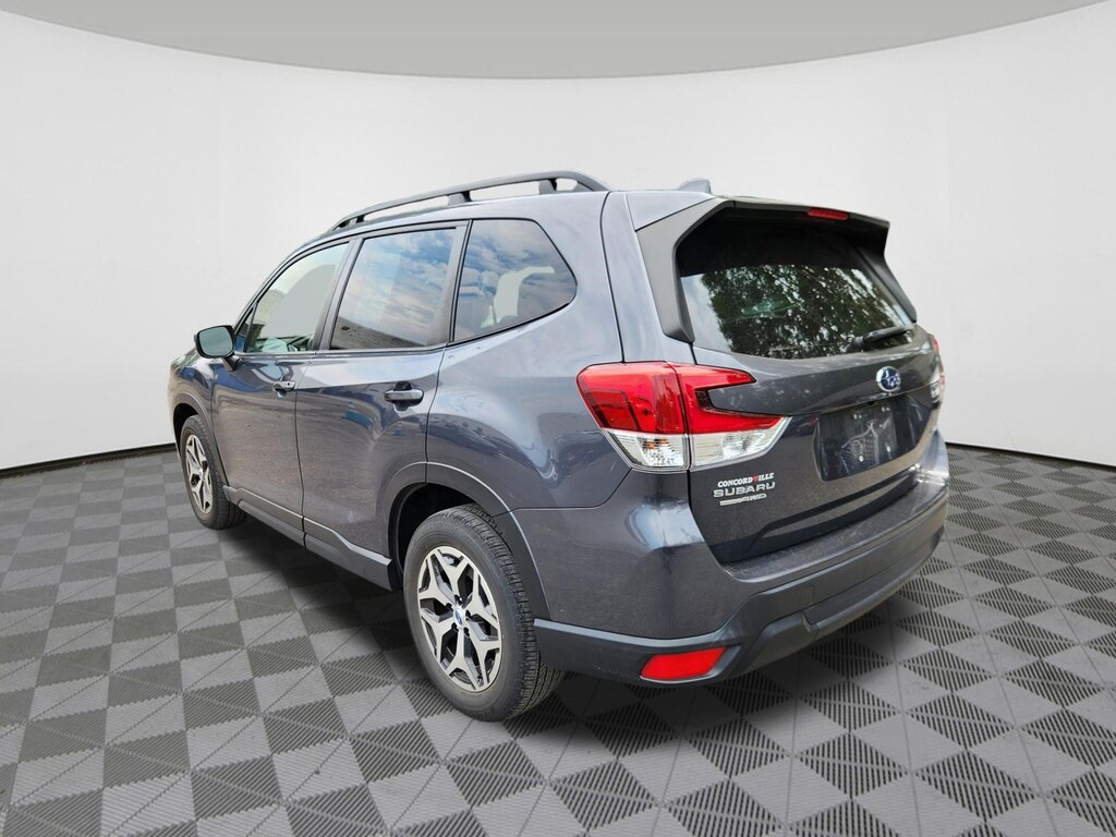 Used 2022 Subaru Forester Premium SUV