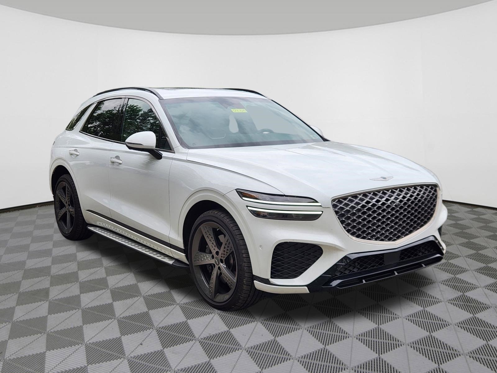 2025 GENESIS GV70