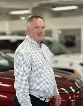Staff member Ron Homnack from ID_153d359633f9