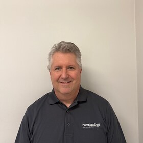 Staff member James Matthews from ID_153d359633f9
