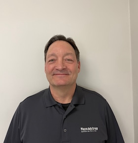 Staff member David Greaves from ID_153d359633f9