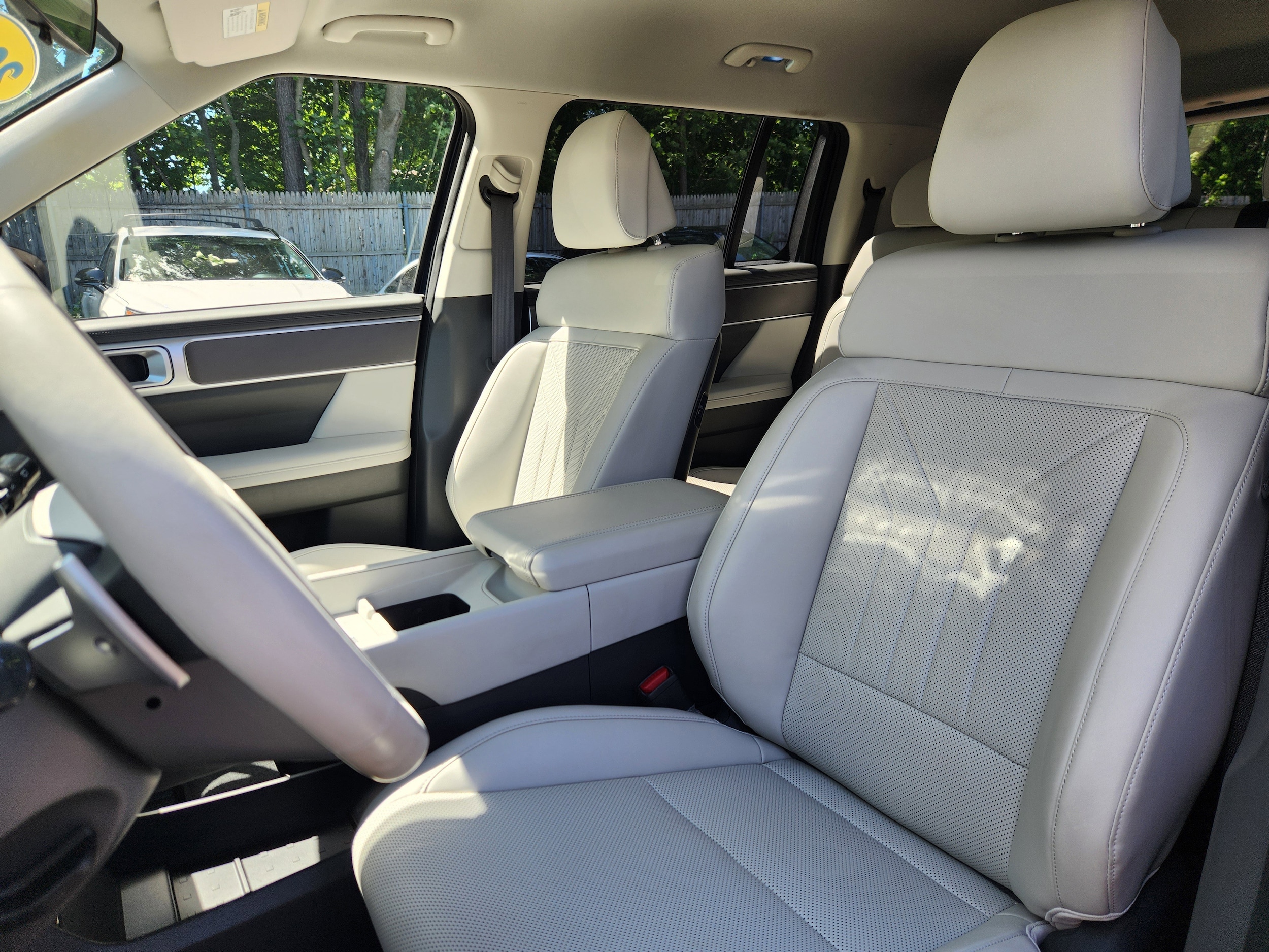 2025 Hyundai Santa Fe SEL - Photo 7