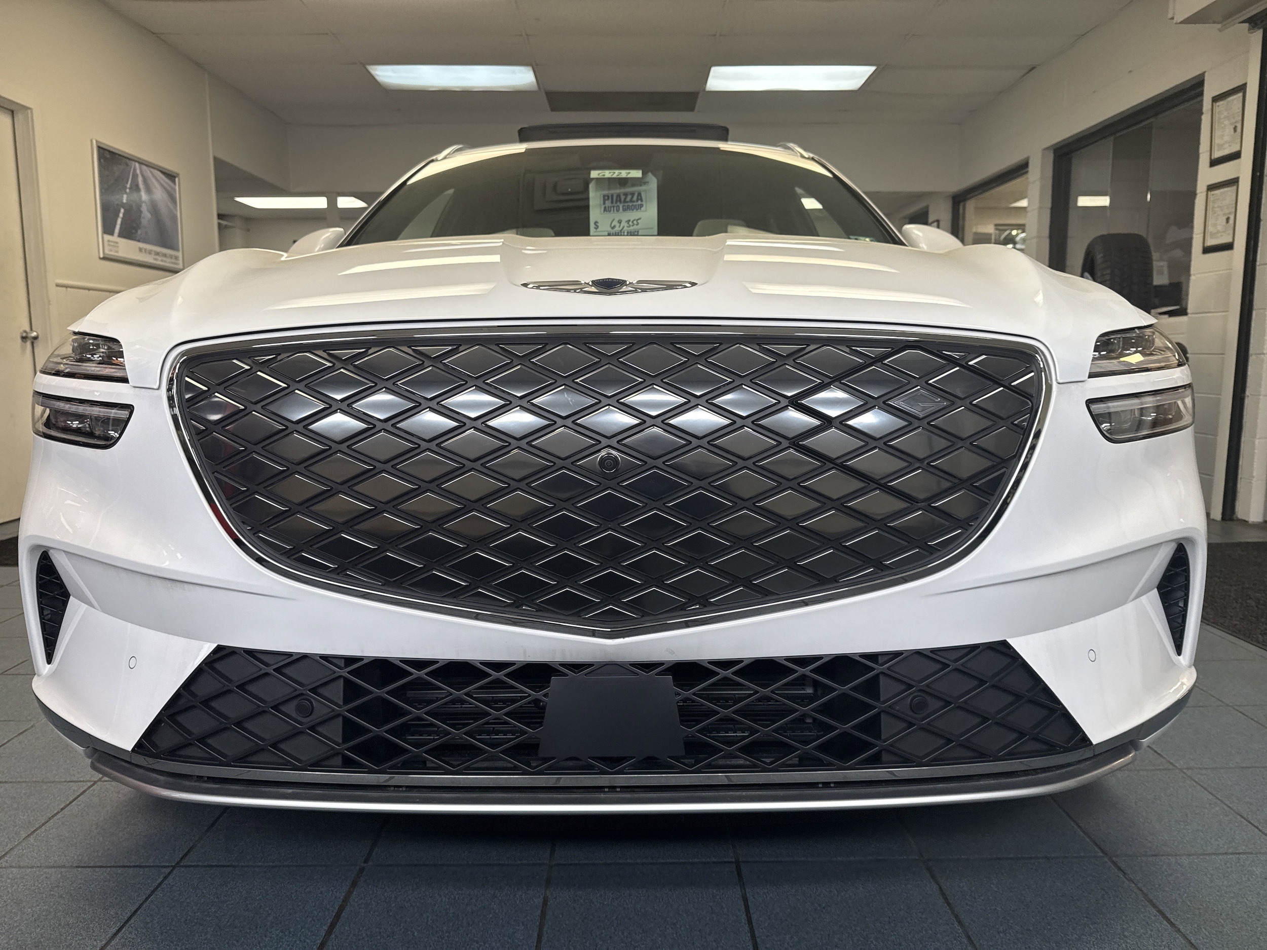 Used 2025 GENESIS GV70 Advanced with VIN 5NMMCET10SH005129 for sale in West Chester, PA