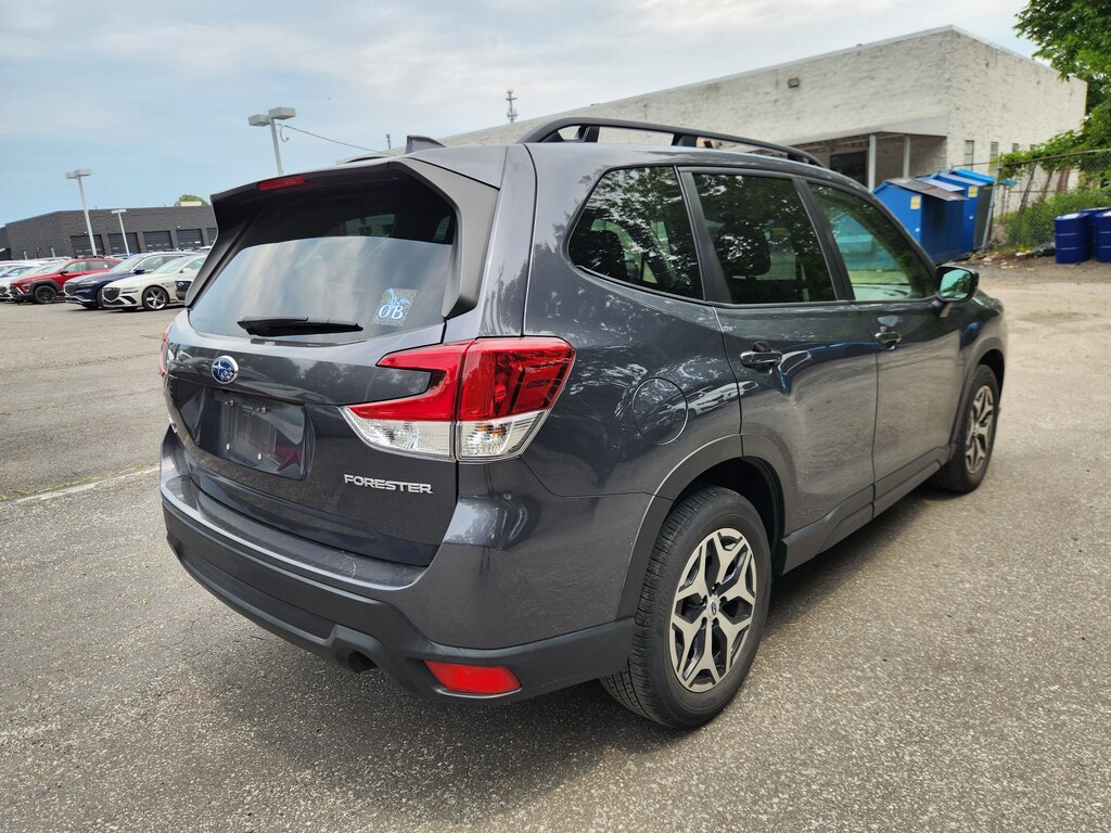 Used 2022 Subaru Forester Premium SUV