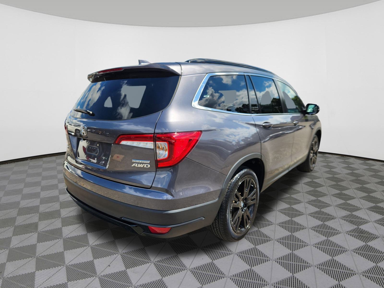 2022 Honda Pilot Special Edition photo 4