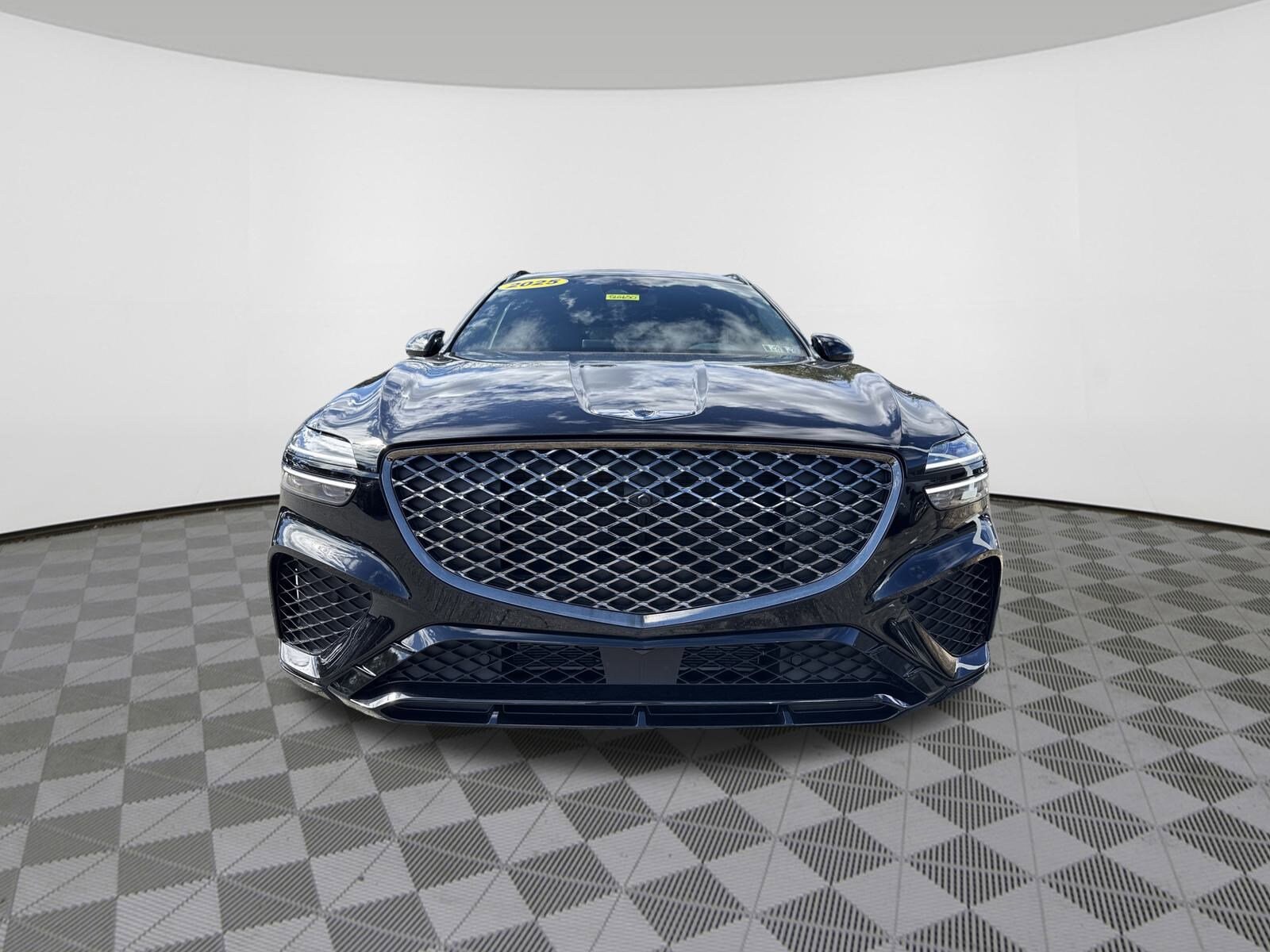 2025 Genesis GV70 3.5T Sport Advanced photo 3