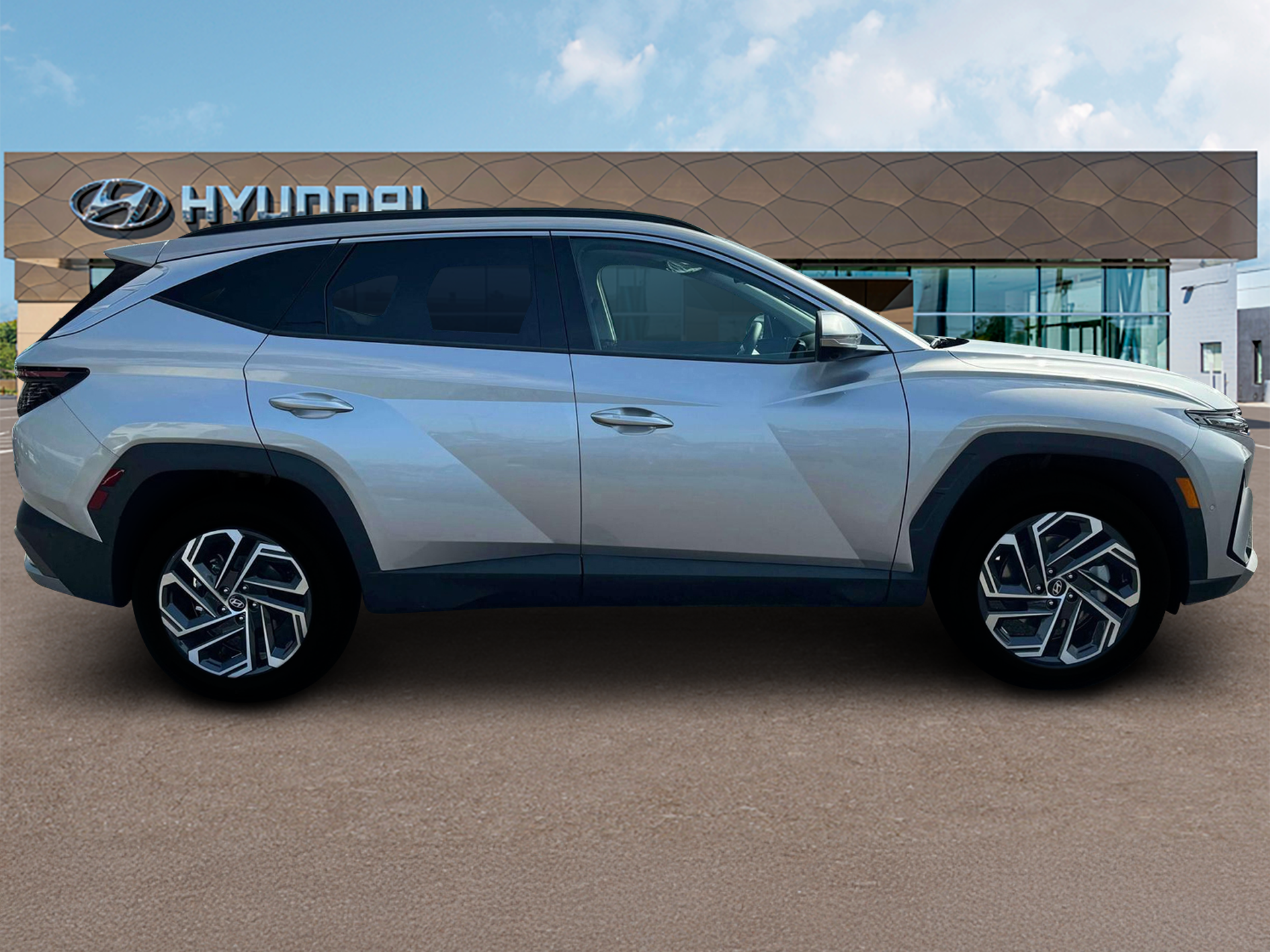 2025 Hyundai Tucson Limited - Photo 9