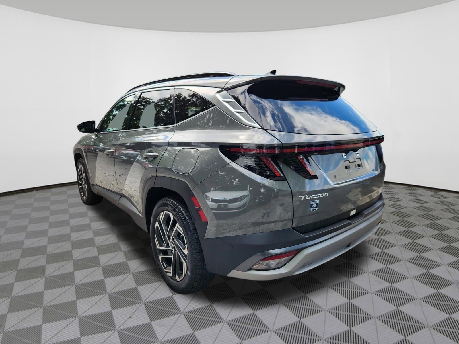 2025 Hyundai Tucson Limited - Photo 3