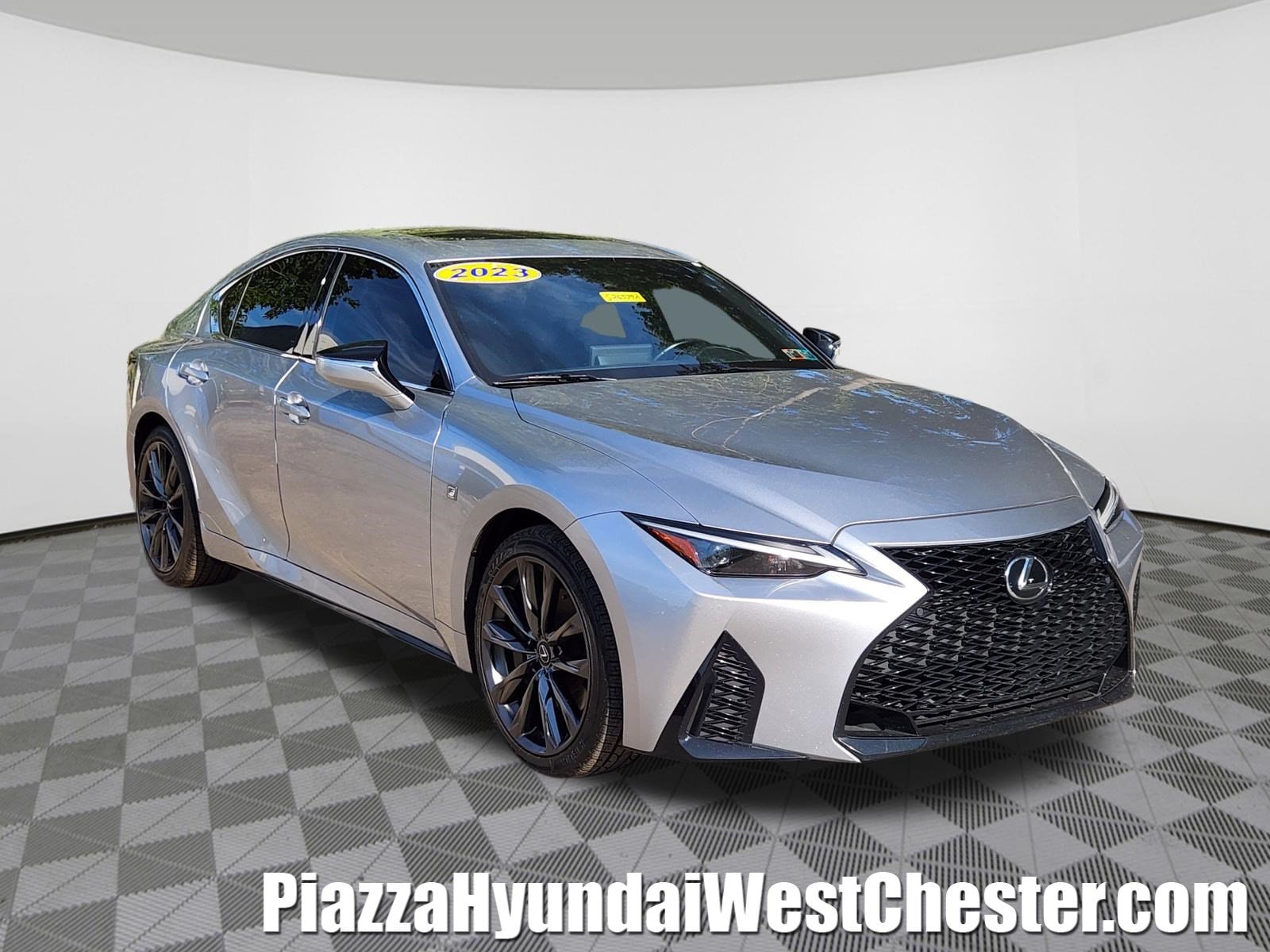 2023 Lexus IS 350