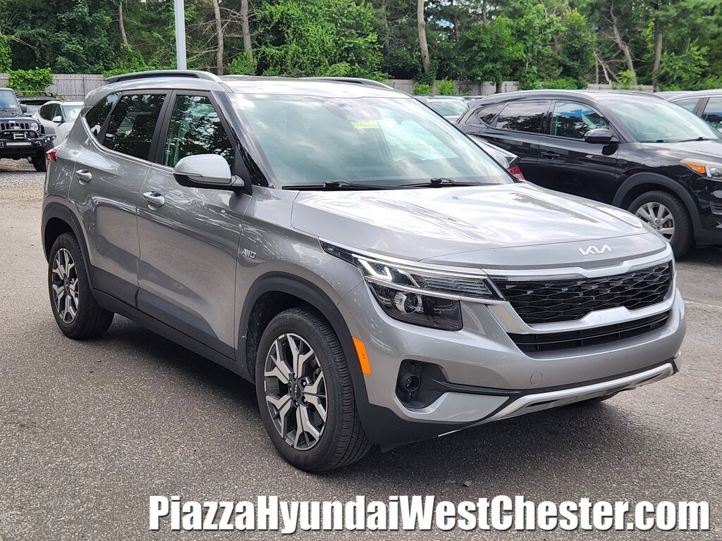 Used 2022 Kia Seltos EX SUV