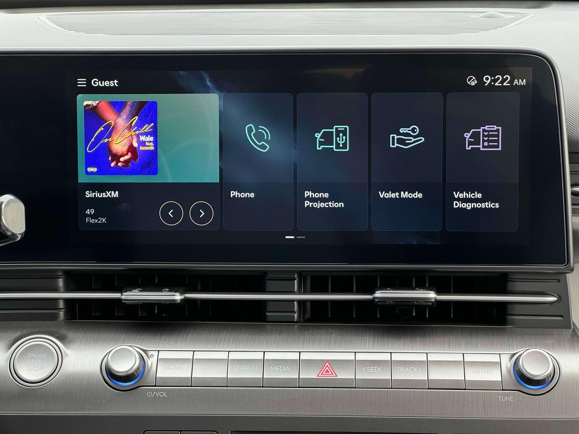 2025 Hyundai Kona SEL - Photo 19
